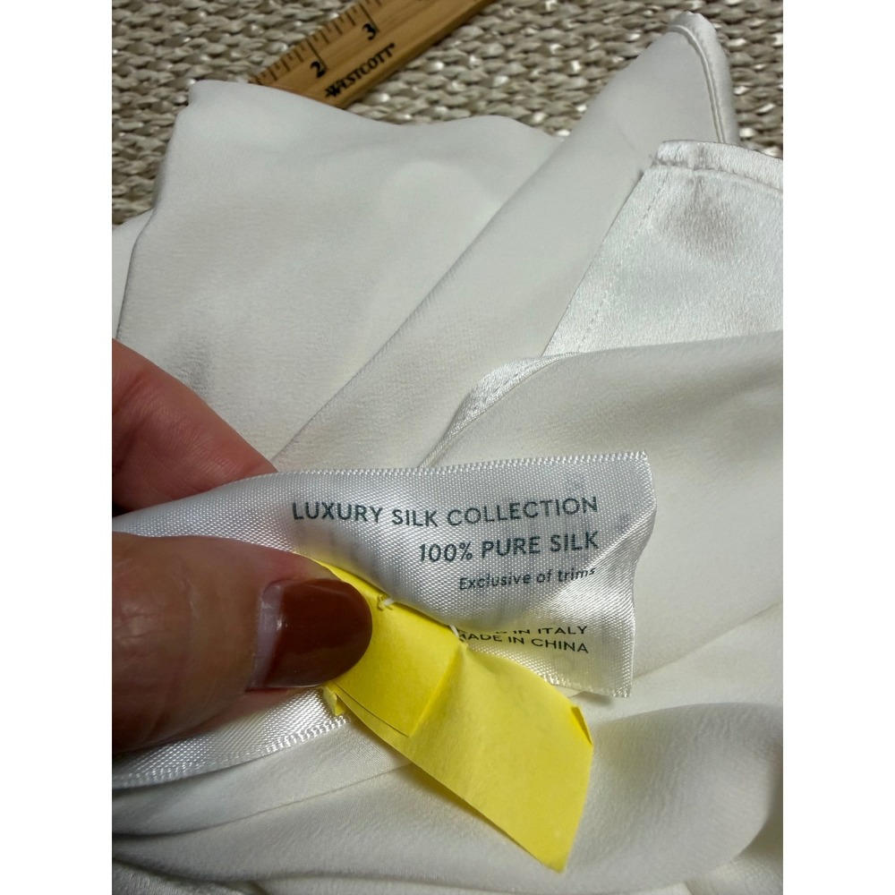 Ravella Luxury Silk Collection V-Neck Camisole Tank Top Ivory quiet luxury 6 - Picture 7 of 7